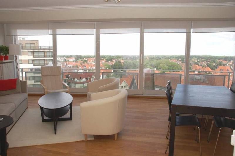 LOCATION Appartement 3 CH Knokke- Zoute -Place Albert- vue mer