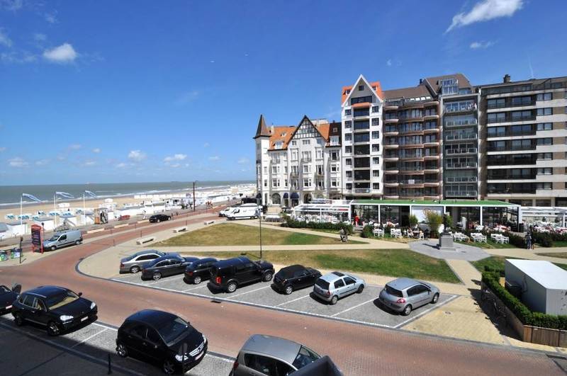 LOCATION Appartement 1 CH Knokke-Zoute - situé Place Albert