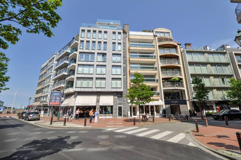 LOCATION Appartement 1 CH Knokke-Heist -Penthouse / superbes terrasses