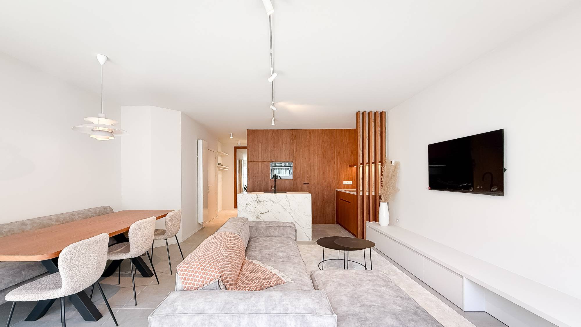 VENTE Appartement 2 CH Knokke-Zoute - Vue mer de biais / Place du Triangle