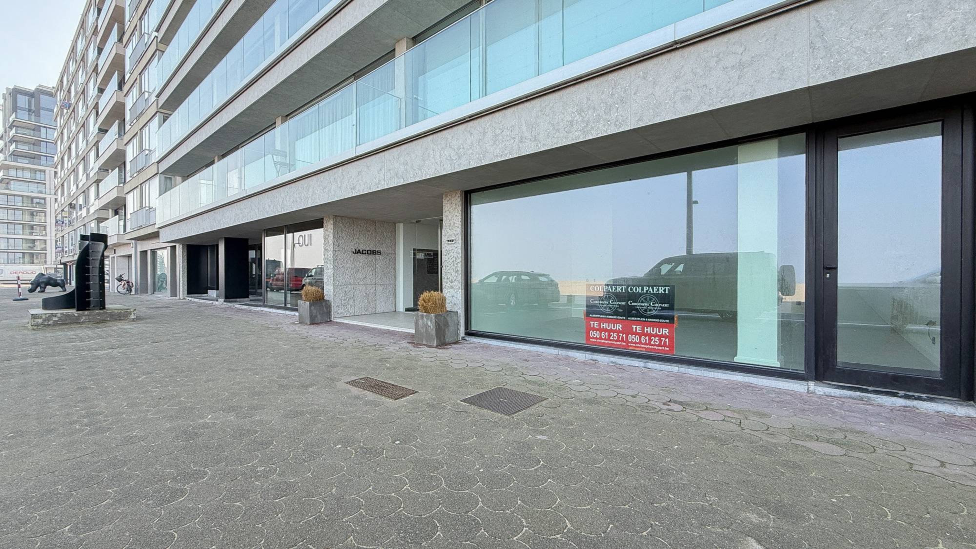 LOCATION Local Commercial Knokke-Zoute - Digue de mer / Près de la Place Albert