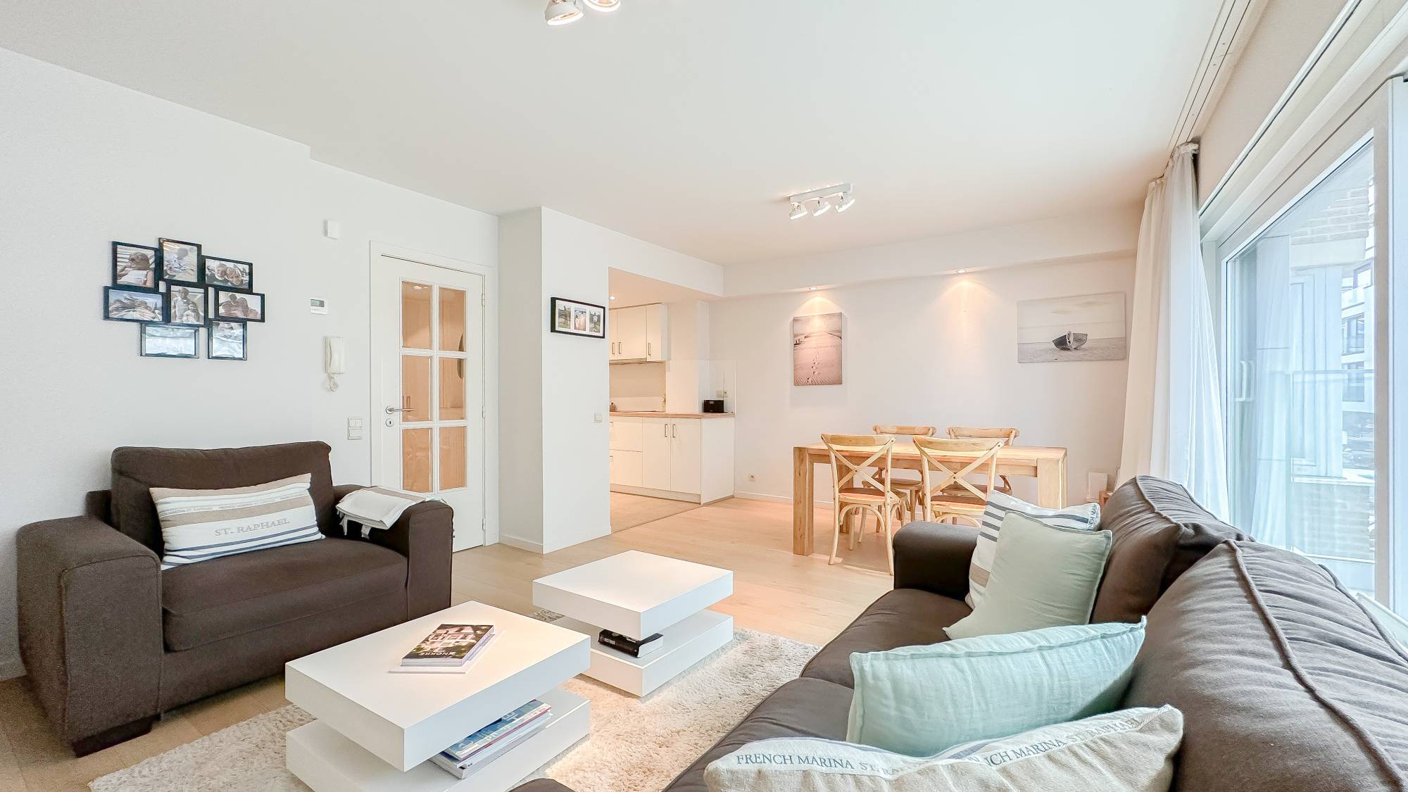 LOCATION Appartement 2 CH Knokke-Zoute - Vue mer de biais