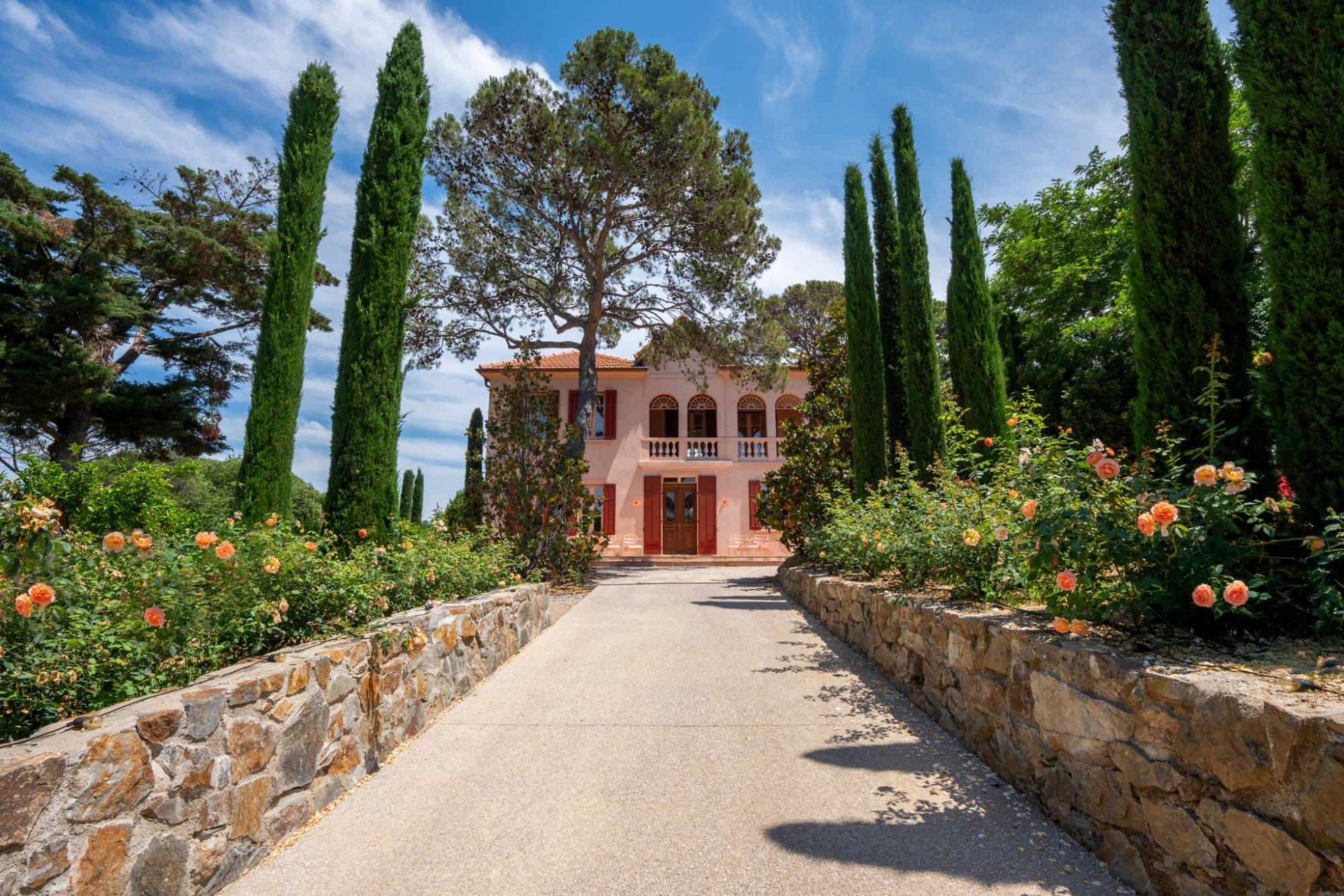 VENTE VILLA 5 CH SAINT-TROPEZ - Raffinement absolu / près de la Place des Lices