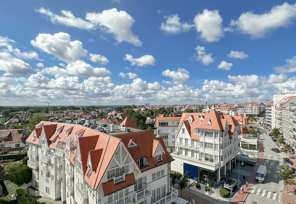 VENTE Garage Knokke-Zoute - Box fermé / Kustlaan