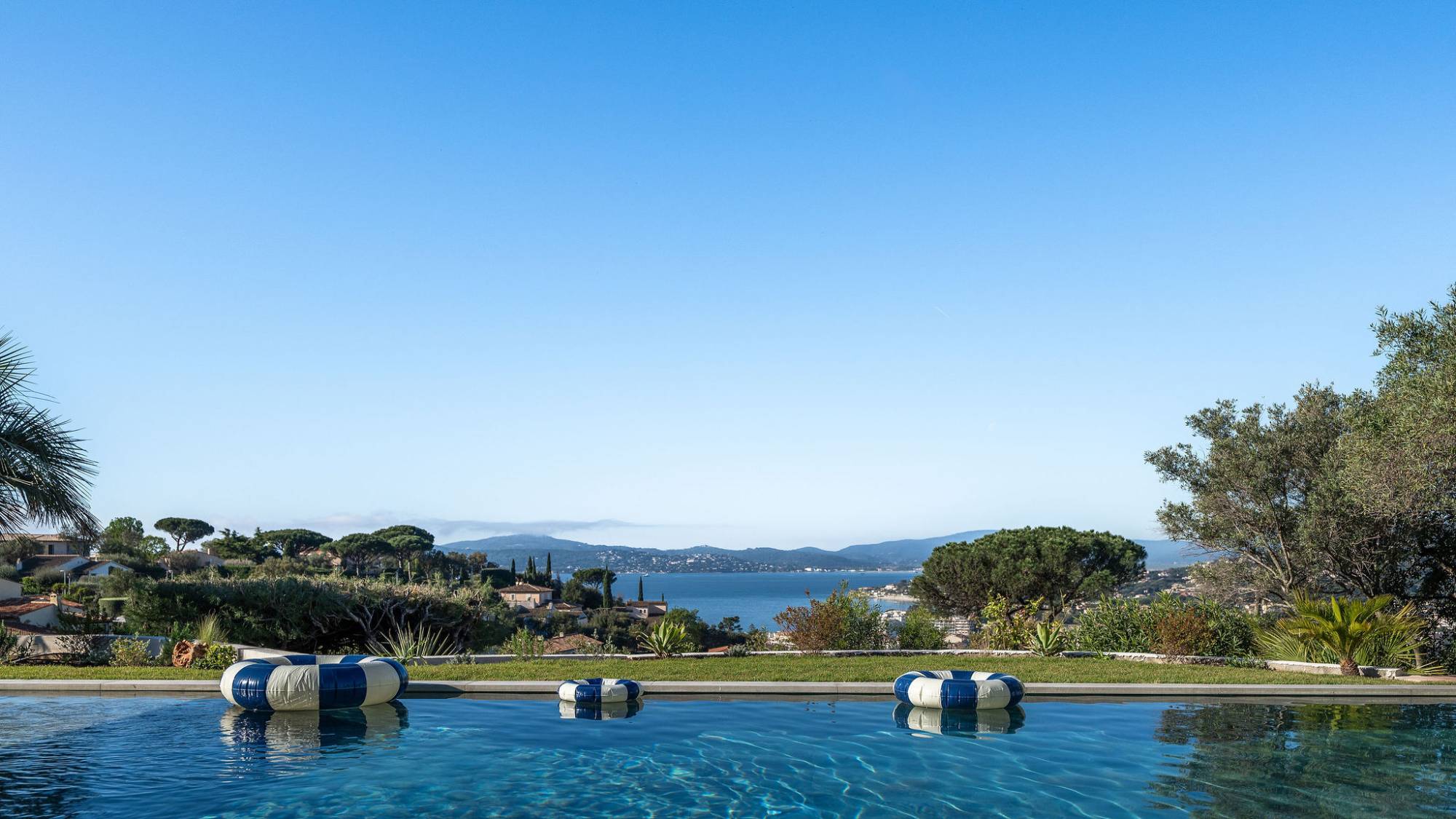 VENTE Villa 4 CH SAINTE-MAXIME - Vue panoramique sur la mer