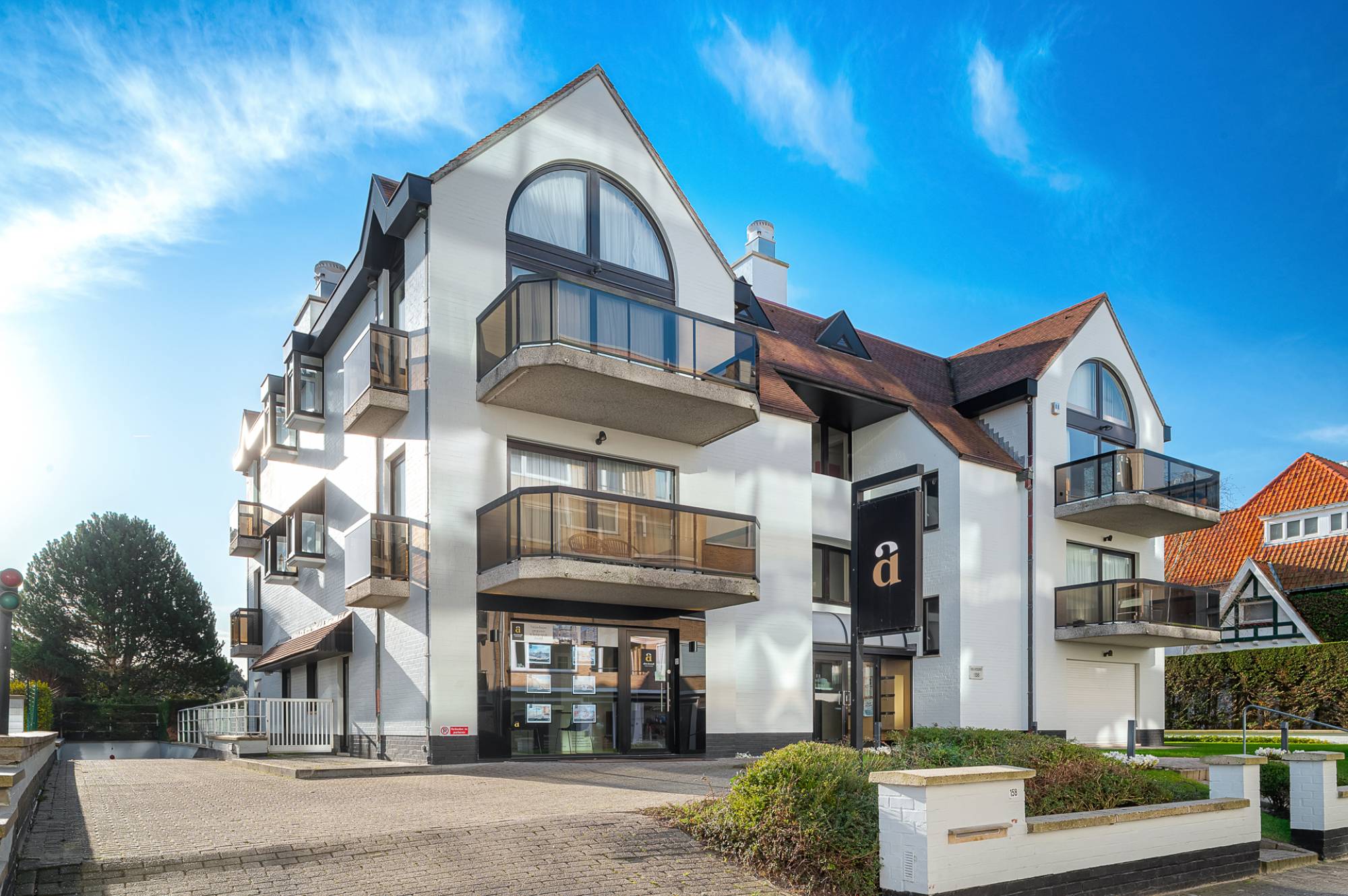 VENTE LOCAL COMMERCIAL Knokke-Zoute - Kustlaan / près du Minigolf