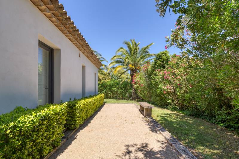 VENTE Villa 4 CH - SAINT-TROPEZ / parc des Salins