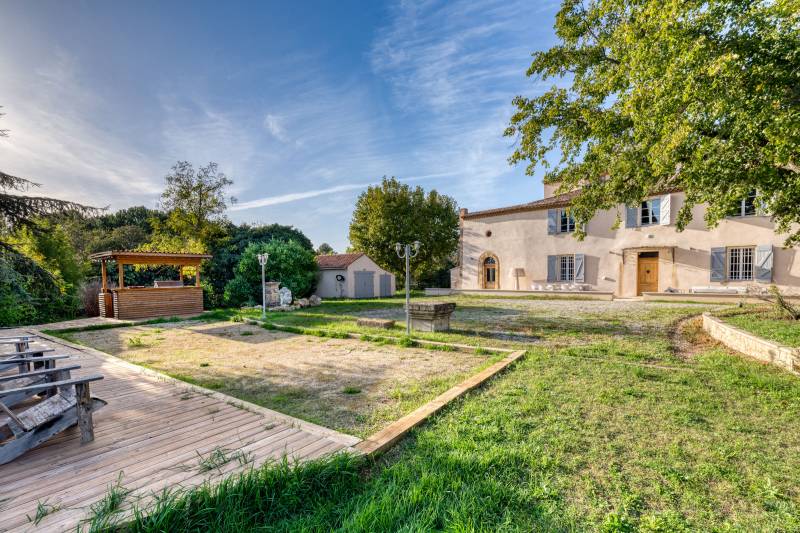 VENTE VILLA 7 CH - AIX-EN-PROVENCE - Propriété de maîtres exceptionnelle