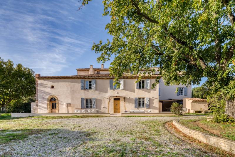 VENTE VILLA 7 CH - AIX-EN-PROVENCE - Propriété de maîtres exceptionnelle