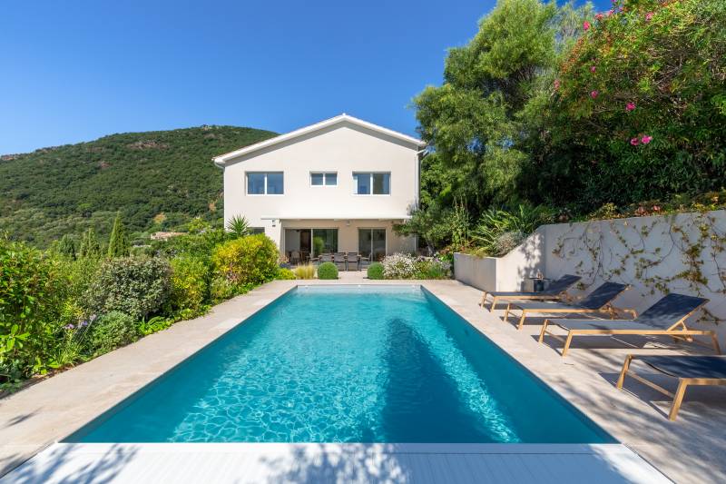 VENTE Villa 4 CH CAVALAIRE-SUR-MER / VUE MER PANORAMIQUE