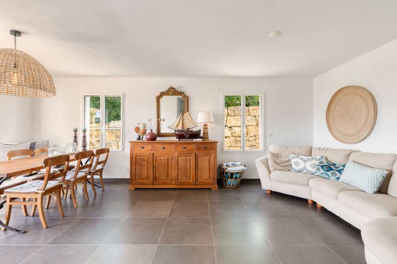 VENTE VILLA 4 CH CAVALAIRE SUR MER - Vue mer proche du village