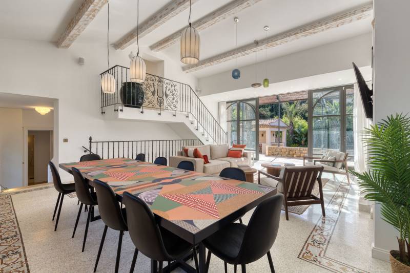 VENTE VILLA 5 CH - SAINT-TROPEZ - Villa neuve au coeur de Saint-Tropez