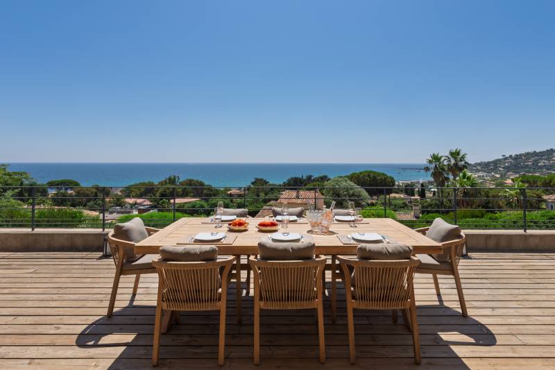 VENTE VILLA 7 CH SAINTE-MAXIME - Vue mer panoramique / près des plages