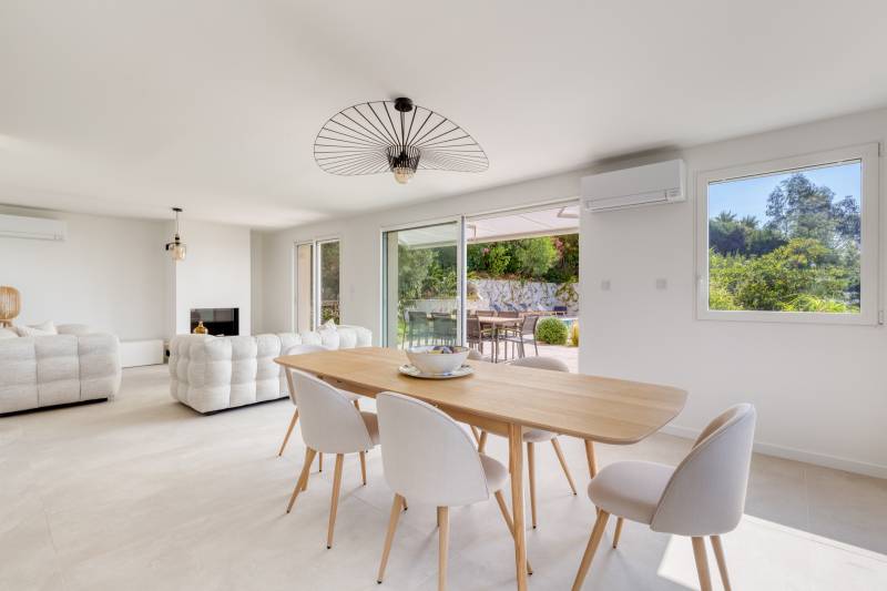 VENTE Villa 4 CH CAVALAIRE-SUR-MER / VUE MER PANORAMIQUE