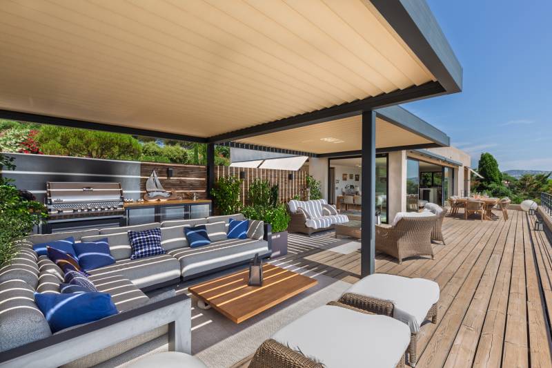 VENTE VILLA 7 CH SAINTE-MAXIME - Vue mer panoramique / près des plages