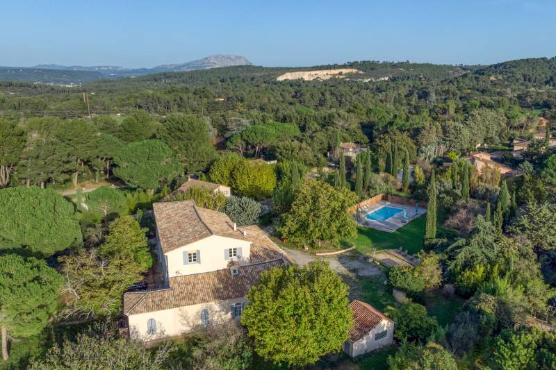 VENTE VILLA 7 CH - AIX-EN-PROVENCE - Propriété de maîtres exceptionnelle