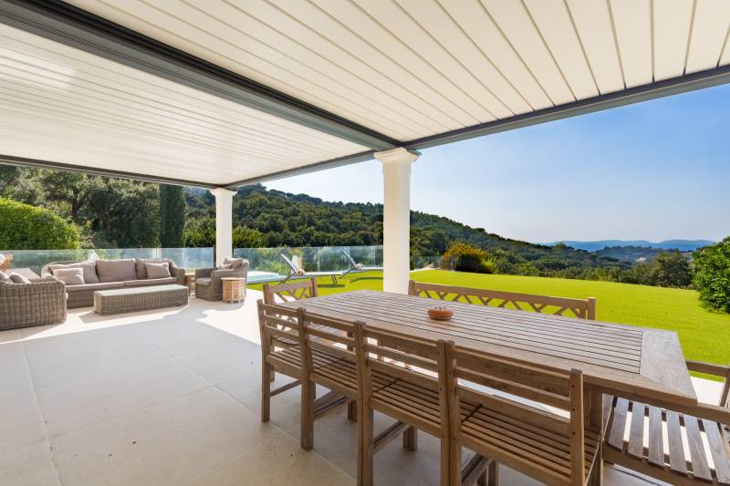 VENTE VILLA 5 CH La Croix-Valmer - Vue mer panoramique