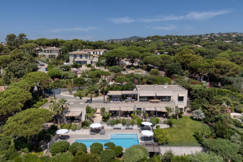 VENTE VILLA 7 CH SAINTE-MAXIME - Vue mer panoramique / près des plages