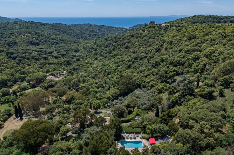 VENTE VILLA 8 CH LA CROIX-VALMER - propriété d'exception / Gigaro