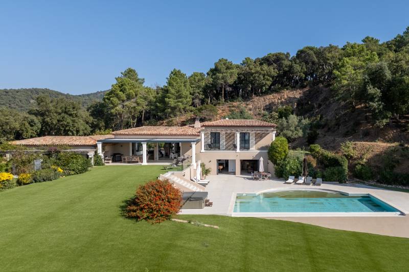 VENTE VILLA 5 CH La Croix-Valmer - Vue mer panoramique