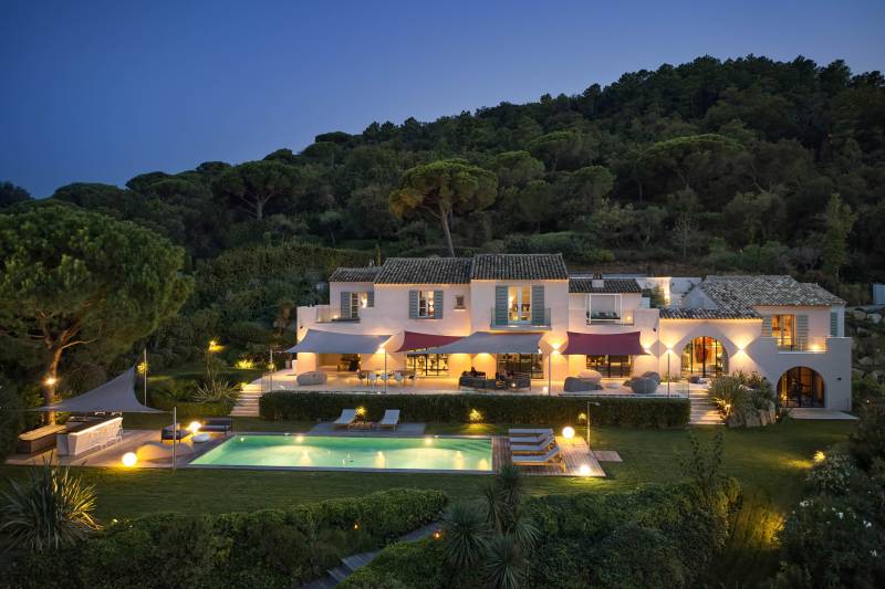VENTE VILLA 7 CH RAMATUELLE - Propriété de collection / Vue mer