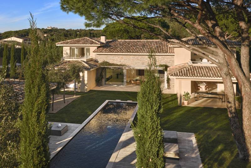 VENTE VILLA 7 CH - SAINT-TROPEZ - Villa neuve - élégance contemporaine / Salins