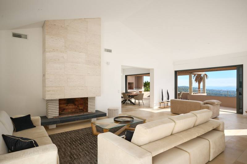 VENTE Villa 5 CH - GRIMAUD - DOMAINE PRIVÉ / Vue mer imprenable