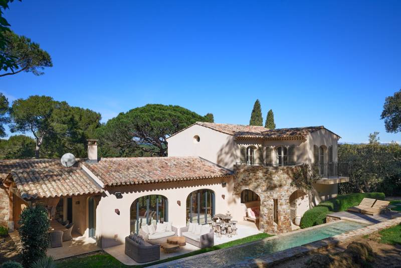 VENTE VILLA 5 CH SAINT-TROPEZ - Villa neuve / Domaine sécurisé du Parc des Salins