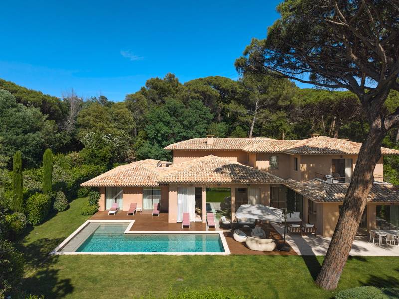 VENTE VILLA 8 CH Saint-Tropez - LES PARCS - Pieds dans l'eau