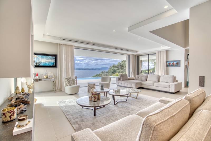 VENTE VILLA 4 CH Sainte-Maxime - Vue mer à couper le souffle