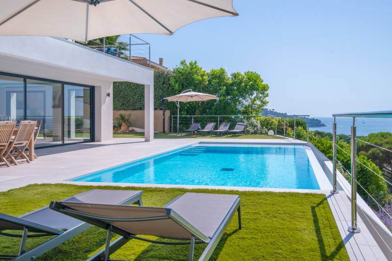 VENTE VILLA 3 CH SAINTE-MAXIME - VUE MER / PANORAMA EXCEPTIONNEL