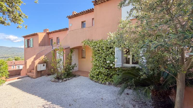 VENTE Appartement 2 CH Cogolin - Appartement avec jardin et vue mer
