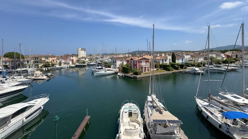 VENTE Appartement 1 CH Port-Grimaud - Vue panoramique sue le port