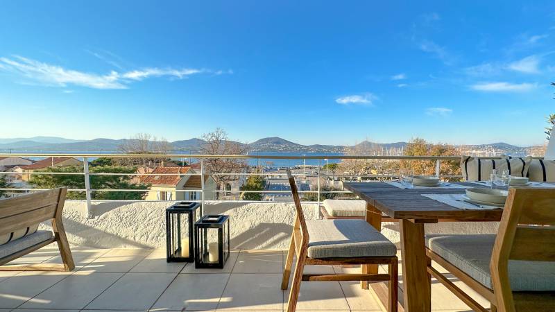 VENTE Appartement 2 CH SAINT-TROPEZ - VUE MER PANORAMIQUE