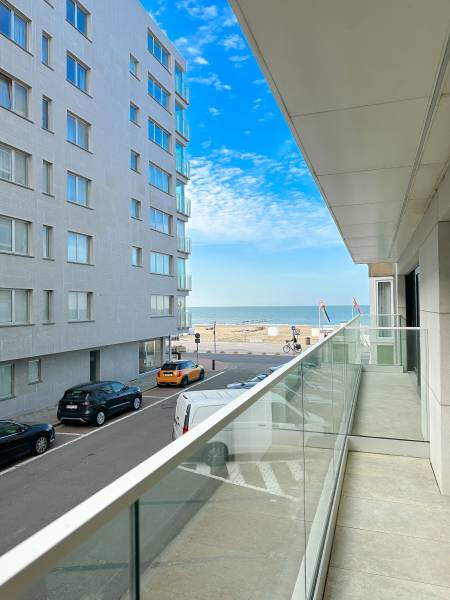 LOCATION Appartement 2 CH Knokke-Zoute - Vue mer de biais