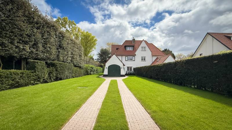 LOCATION Villa 5 CH Knokke-Zoute -Villa jumelée / Avenue du Zoute