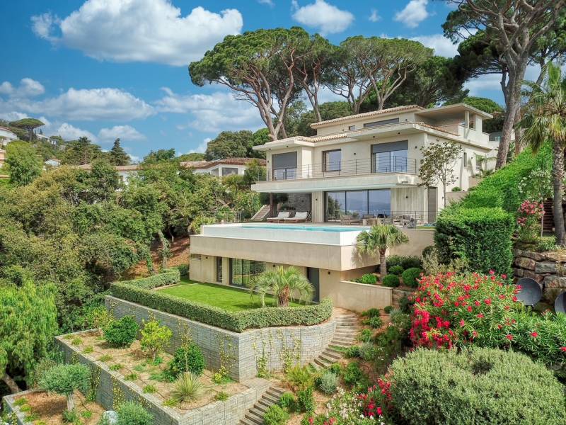 VENTE VILLA 4 CH Sainte-Maxime - Vue mer à couper le souffle