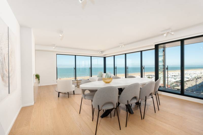 LOCATION APPARTEMENT 3 CH Knokke-Heist - Vue mer panoramique / Place du Phare / meublé!