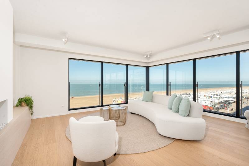 LOCATION APPARTEMENT 3 CH Knokke-Heist - Vue mer panoramique / Place du Phare / meublé!