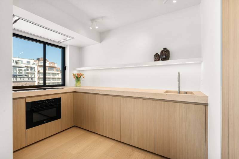 LOCATION APPARTEMENT 3 CH Knokke-Heist - Vue mer panoramique / Place du Phare / meublé!