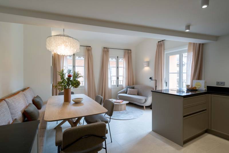 VENTE Maison de village / Appartement 3 CH - SAINT-TROPEZ / CENTRE HISTORIQUE