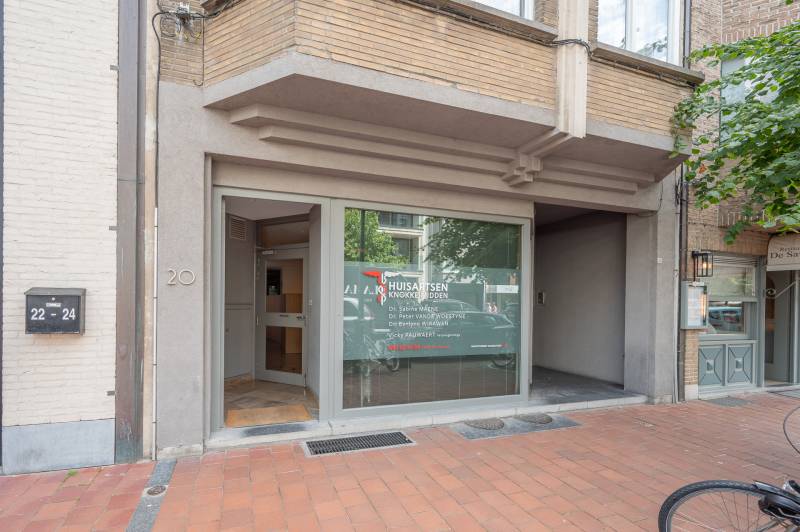 LOCATION LOCAL COMMERCIAL Knokke-Heist - Av. Dumortier / Triangle d'Or