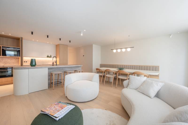 VENTE Appartement 3 CH Knokke-Zoute - VUE MER LATÉRALE - Place du Triangle
