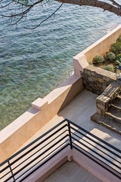 VENTE VILLA 6CH GRIMAUD - Pieds dans l'eau / Propriété d'exception