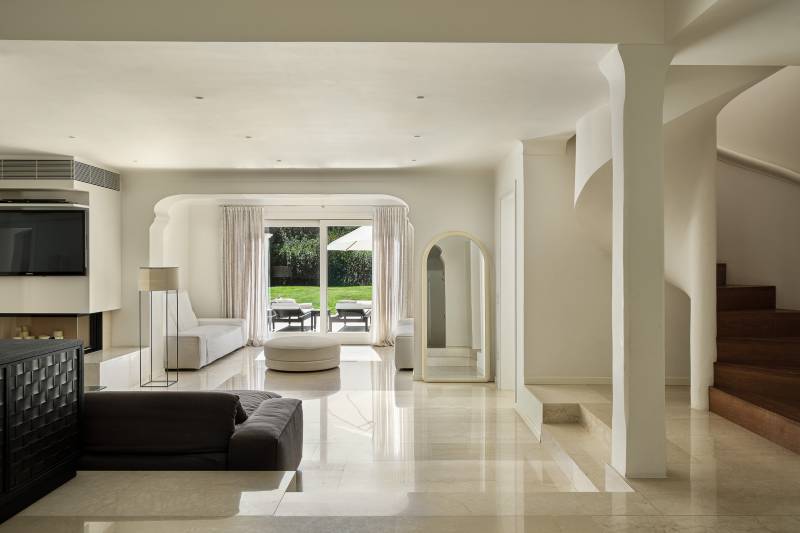 VENTE VILLA 6 CH SAINT-TROPEZ - Adresse exceptionnelle à quelques pas de la plage