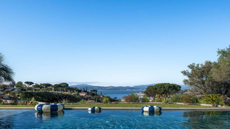 VENTE Villa 4 CH SAINTE-MAXIME - Vue panoramique sur la mer