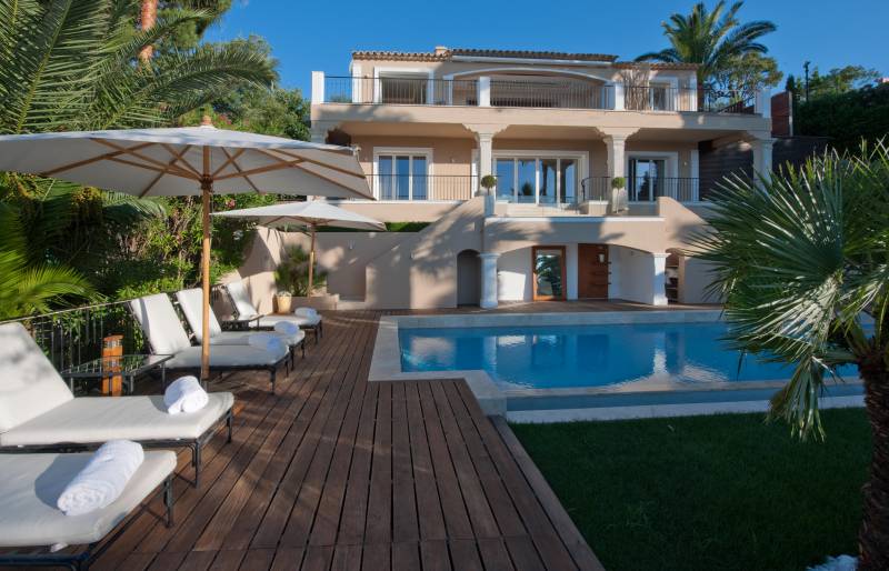 VENTE Villa 6 CH GASSIN -  Vue mer panoramique / Domaine privé de Sinopolis