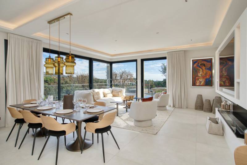 VENTE VILLA 5 CH GRIMAUD - Nouvelle construction avec vue mer