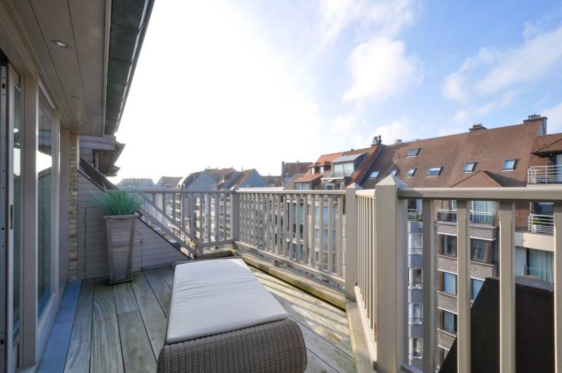 LOCATION 2 CH Knokke-Heist - Duplex /Avenue Dumortier