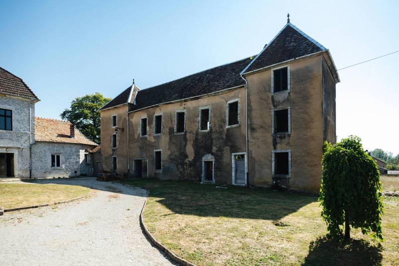VENTE Château Bouhans-les-Montbozon Magnifique propriété, situe au calme